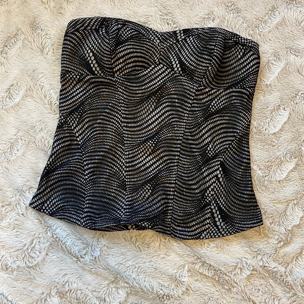 Black and white patterned tube top!